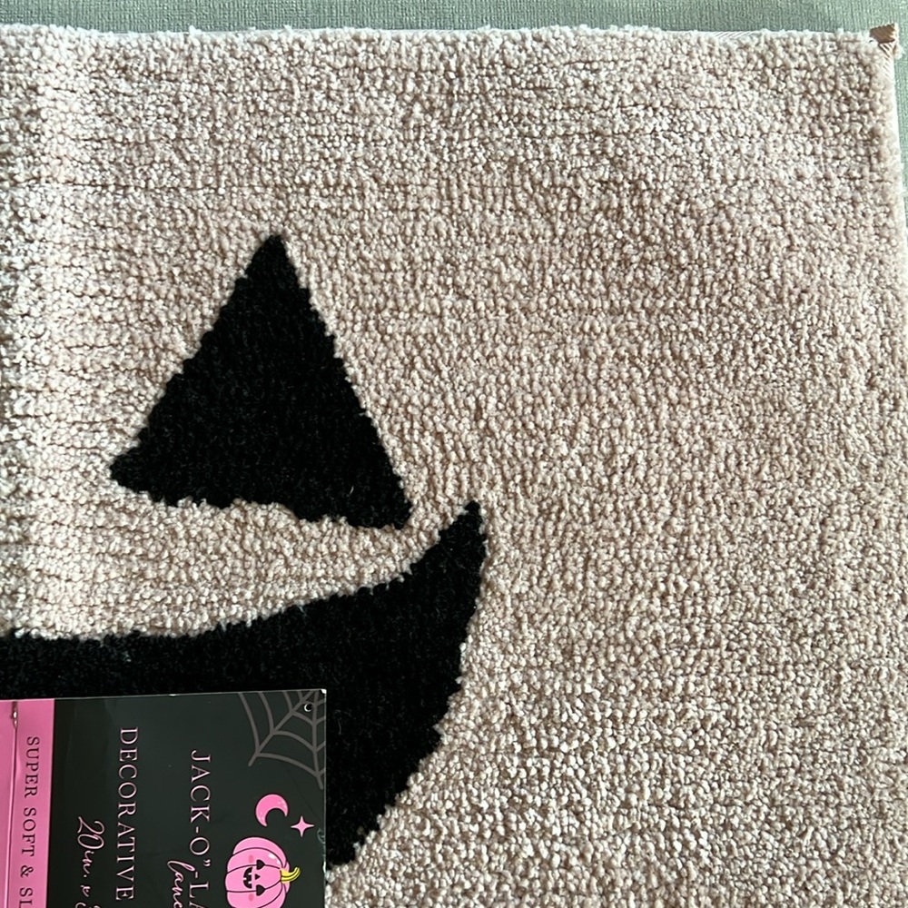 Pink Halloween Jack-O'-Lantern Rug - Picture 4 of 5